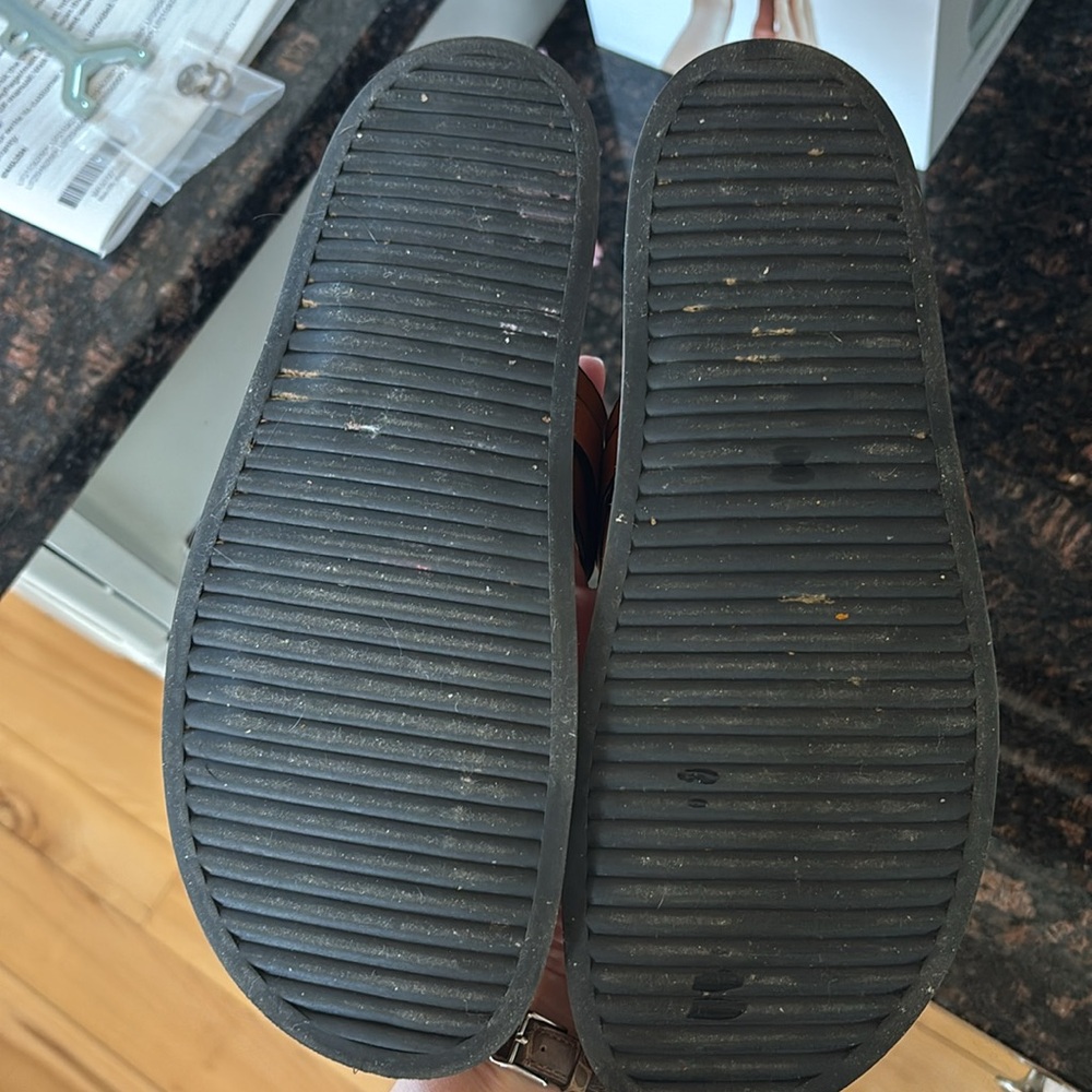 Steve Madden Brown Double Buckle Slide Sandals - Picture 2 of 2